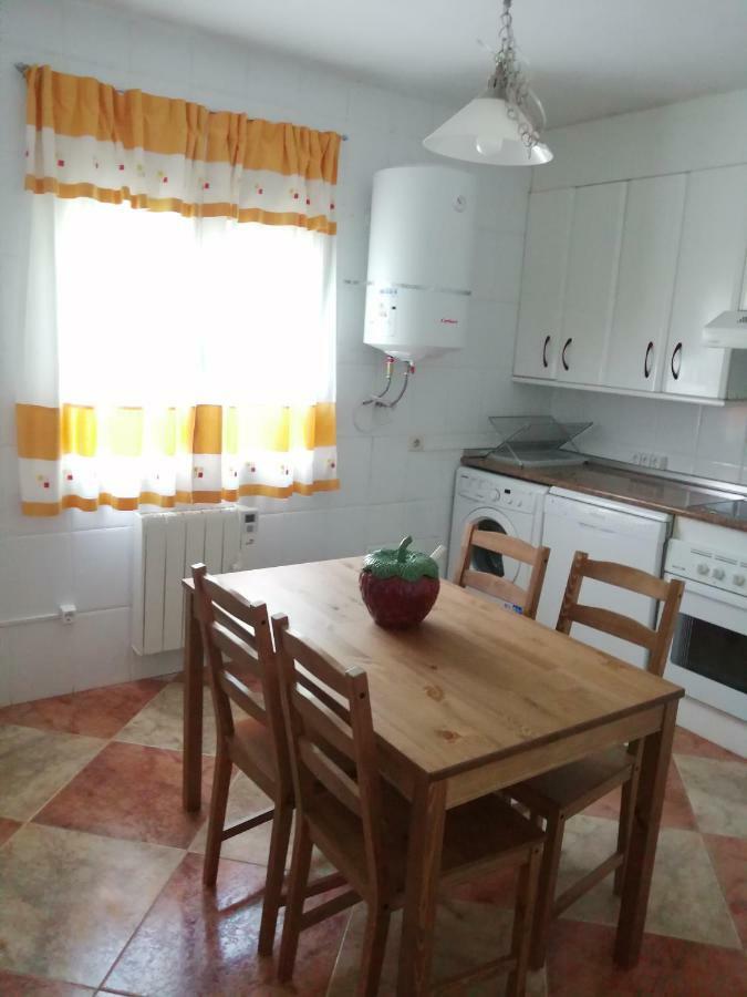 El Mirador Del Corneja Guest House Mesegar de Corneja Bagian luar foto